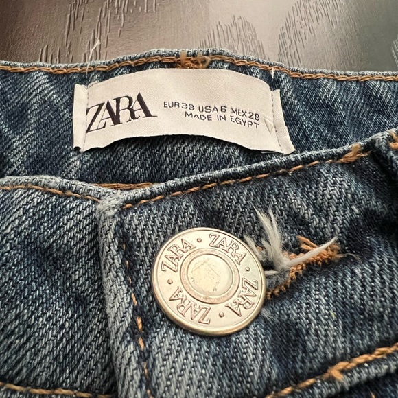 Zara Hi-Rise Straight Leg Jeans - Picture 7 of 7